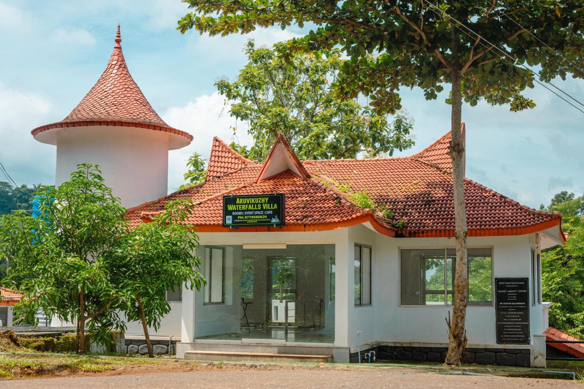 Aruvikuzhy Waterfalls Villa Kozhancheri Exteriör bild